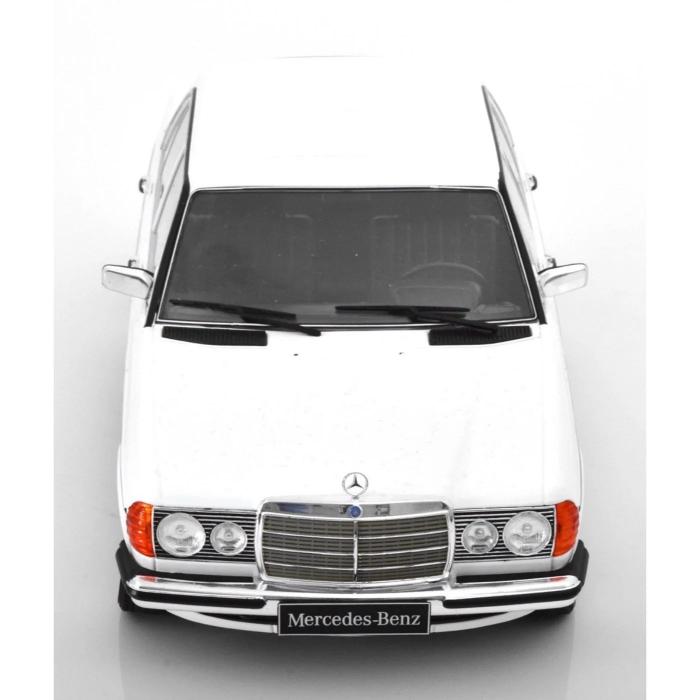 KK-Scale Mercedes-Benz 230 E (W123) - 1975 - Vit - KK-Scale - 1:18
