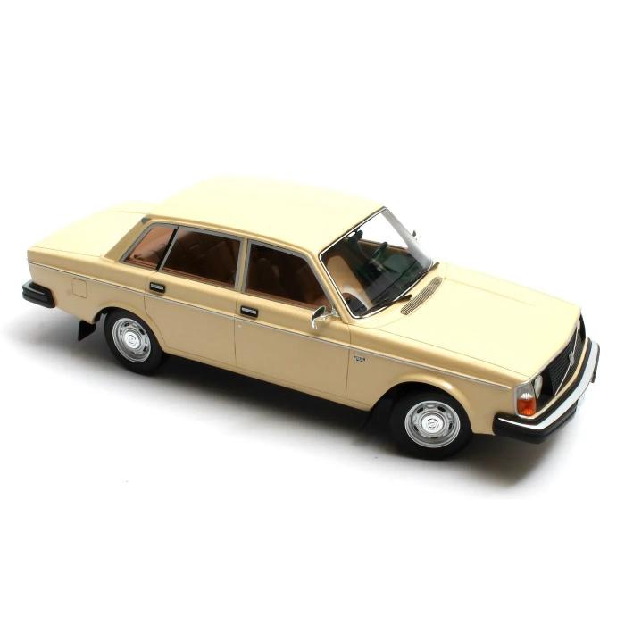 Cult Scale Models Volvo 244 DL - 1975 - Beige - Cult Scale Models - 1:18