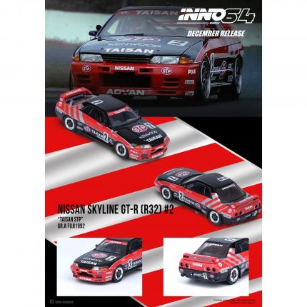 Inno Models Nissan Skyline GT-R (R32) #2 STP - Svart/Röd - Inno64 - 1:64